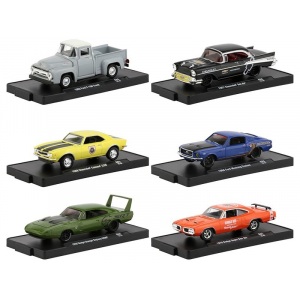 Auto World 1:64 Scale Blister Card Protectors AWDC013 